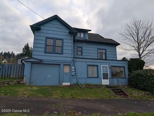 508 33rd St, Astoria, OR, 97103-2716 | Card Image