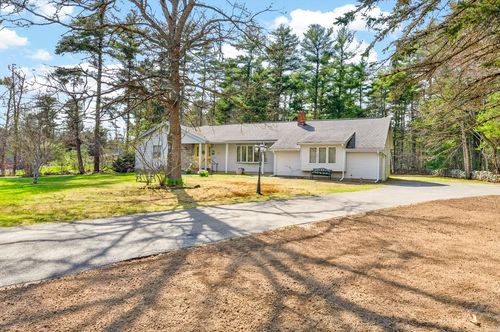 74 Tispaquin St, Middleboro, MA, 02346-3357 | Card Image