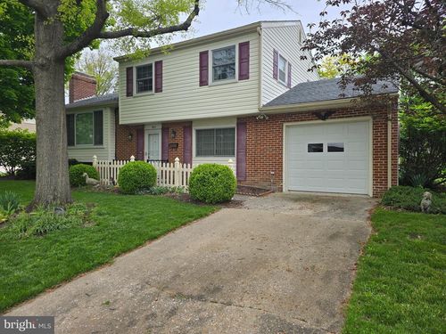 802 Sunset Ave, GETTYSBURG, PA, 17325-2934 | Card Image