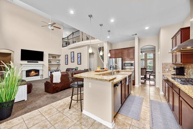 8215 Paddle Rock Ln, House other with 5 bedrooms, 4 bathrooms and 3 parking in Rosenberg TX | Image 12