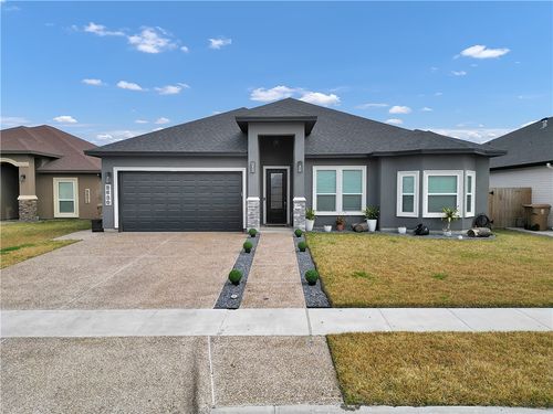 2630 Lannister Ln, Corpus Christi, TX, 78415-1439 | Card Image