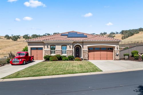 2137 Keystone Dr, El Dorado Hills, CA, 95762-9546 | Card Image