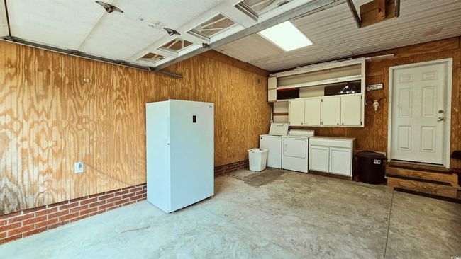 6103 Squire Rd, House other with 2 bedrooms, 2 bathrooms and 8 parking in Latta SC | Image 5