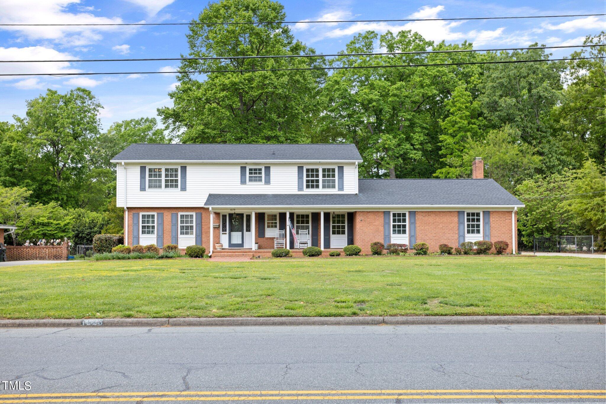 Briarcliff Rd, Burlington, NC 27215