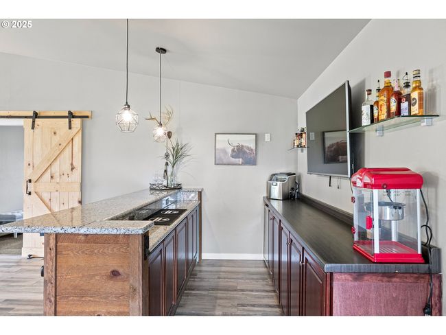 34207 Enos Dr, House other with 5 bedrooms, 5 bathrooms and 2 parking in Halsey OR | Image 18