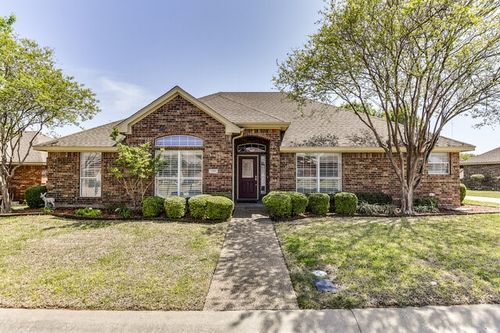 33-128 Crestridge Dr, Cedar Hill, TX, 75104-5463 | Card Image