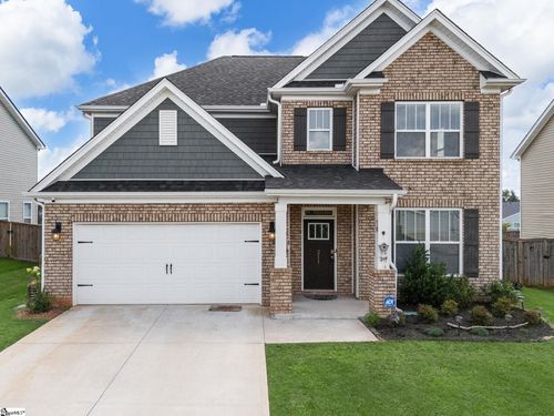 211 Pollyanna Dr, Greenville, SC, 29605-6238 | Card Image