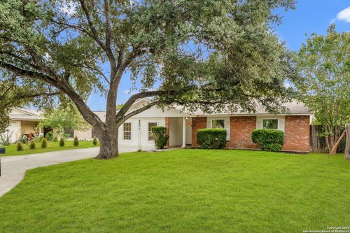 8200 Meadow Forest St, San Antonio, TX, 78251-2305 | Card Image