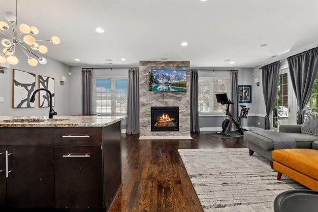 APT-2 - 3543 W Belmont Ave, Home with 3 bedrooms, 3 bathrooms and 1 parking in CHICAGO IL | Image 8