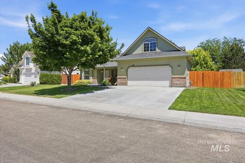 208 S Blue Heron Way, Nampa, ID, 83687-8985 | Card Image
