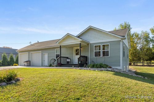 5579 W Duckland Rd, Sidney, MI, 48885-9738 | Card Image