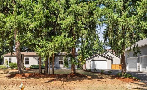 23606 Se 285th St, Maple Valley, WA, 98038-3306 | Card Image