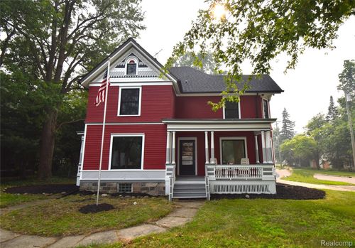 45669 Cass Ave, Utica, MI, 48317-5609 | Card Image