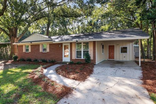 2113 Melanie Dr, TALLAHASSEE, FL, 32304-8237 | Card Image
