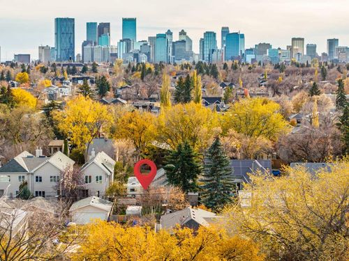 412 27 Ave Nw, Calgary, AB, T2M2H6 | Card Image