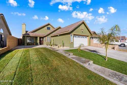 36843 Hillcrest Dr, Palmdale, CA, 93552-5322 | Card Image