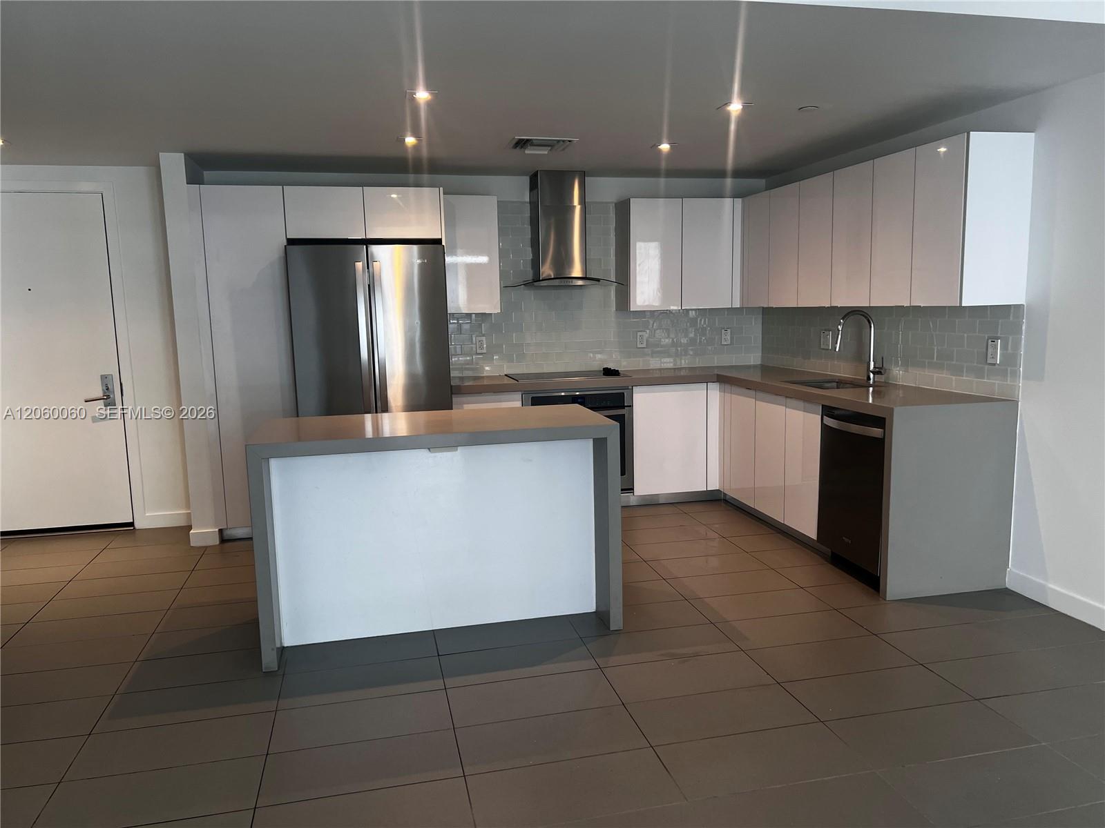 Residential Lease in Miami 4