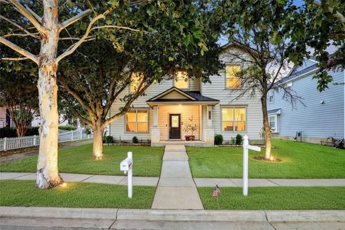 201 Skinner, Kyle, TX, 78640-5570 | Card Image