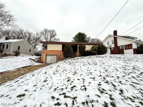 1635 Goodyear Blvd, Akron, OH, 44305-3504 | Card Image