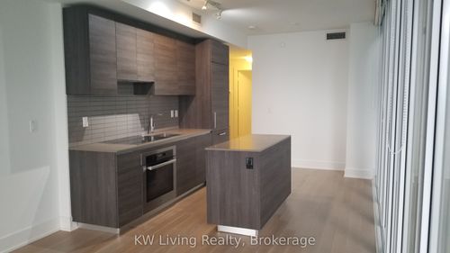 1310-200 Bloor St W, Toronto, ON, M5S0B1 | Card Image