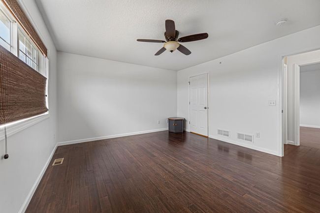 24 Main bedroom.jpg | Image 25