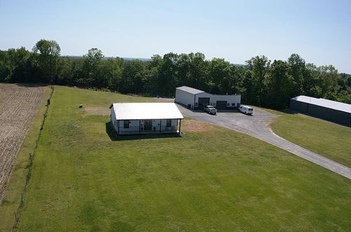 144 Whitlock Paris Rd, Paris, TN, 38242 | Card Image