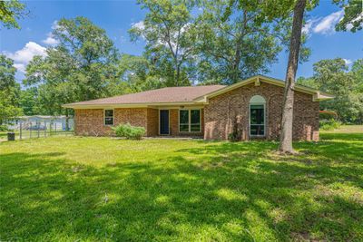 14974 East Drive, House other with 3 bedrooms, 2 bathrooms and null parking in Conroe TX | Image 2