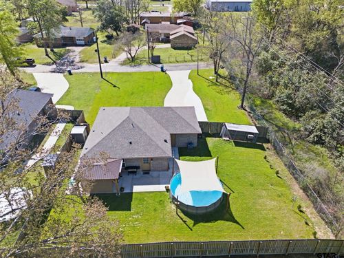 213 Freeman St, Lindale, TX, 75771-6292 | Card Image