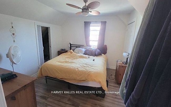 260 Prospect St S, Home with 4 bedrooms, 2 bathrooms and 2 parking in Hamilton ON | Image 11