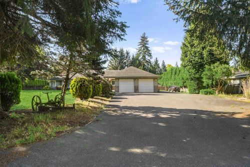 25040 57 Ave, Aldergrove, BC, V4W1T6 | Card Image