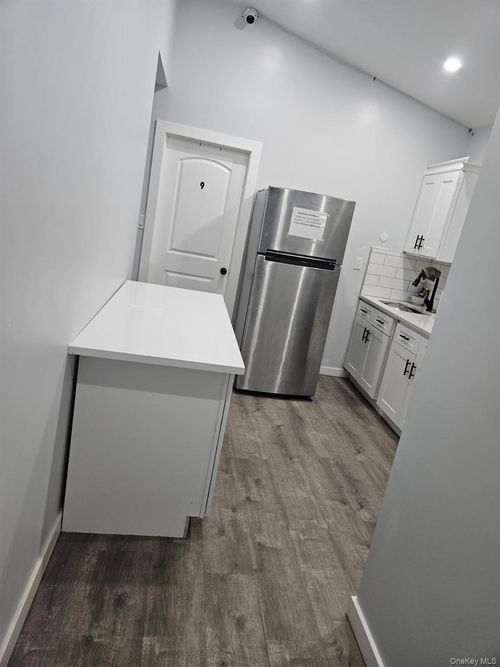 10854 217th Pl, Queens Village, NY, 11429-1947 | Card Image