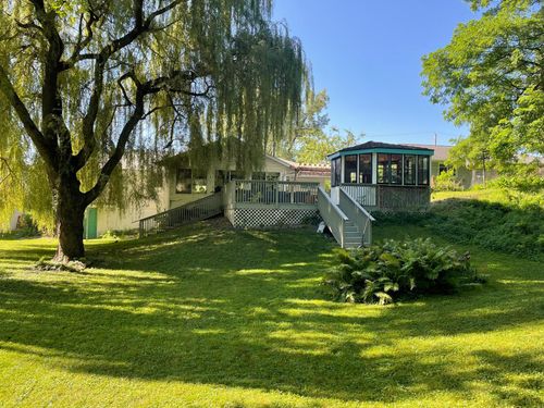 1020 Hawthorn St, Red Wing, MN, 55066-3206 | Card Image