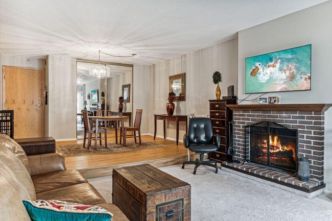 06_Interior.jpg | Image 5
