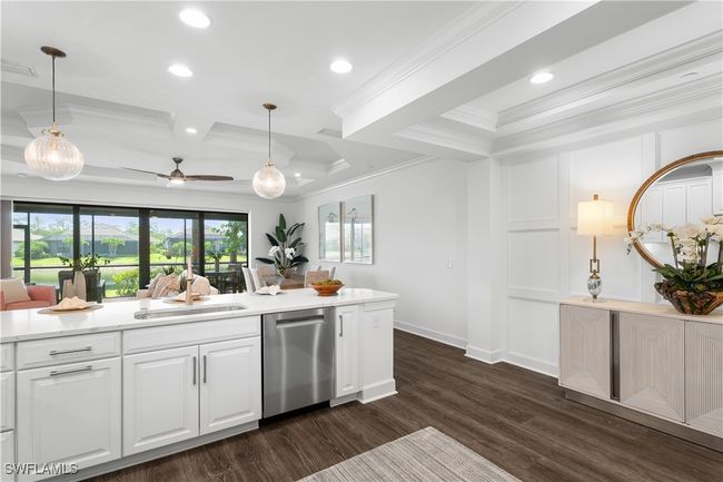 UNIT-102 - 9657 Montelanico Loop, Condo with 2 bedrooms, 2 bathrooms and null parking in NAPLES FL | Image 11