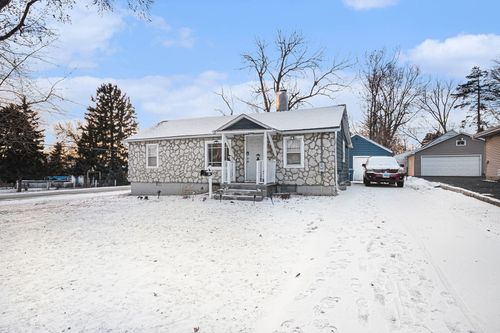 527 S Calumet Ave, Aurora, IL, 60506-5301 | Card Image