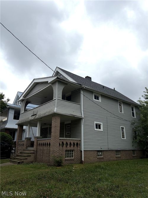 11314 Nelson Ave, Cleveland, OH, 44105-4352 | Card Image