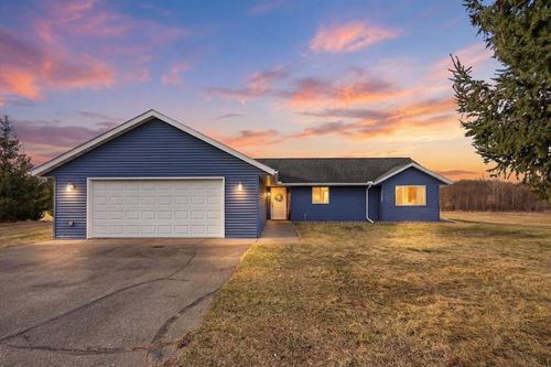 1323 216th Avenue, New Richmond, WI, 54017 | Card Image