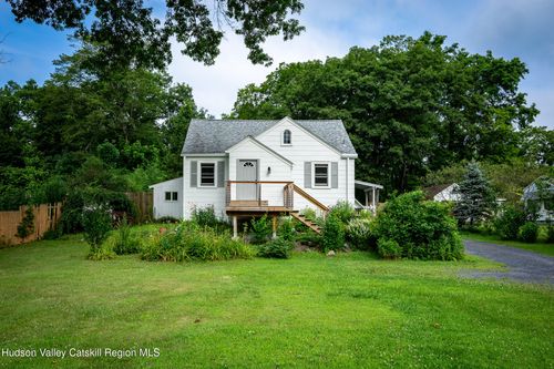 219 State Route 32 N, New Paltz, NY, 12561-3017 | Card Image