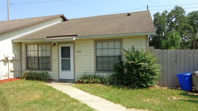 209 Lovell Lane, Home with 3 bedrooms, 2 bathrooms and null parking in Apopka FL | Image 1