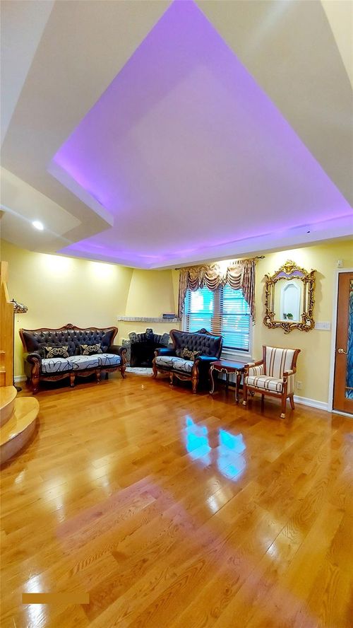 64 84th St, Middle Village, NY, 11379-2424 | Card Image