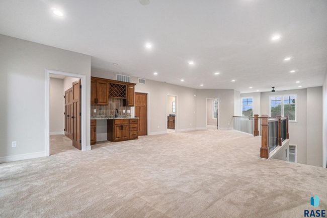 8607 W Shoreline Pl, Townhouse with 3 bedrooms, 3 bathrooms and null parking in Sioux Falls SD | Image 13
