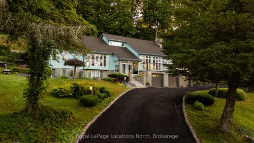 12 Matson Dr, Bolton, ON, L7E0A9 | Card Image