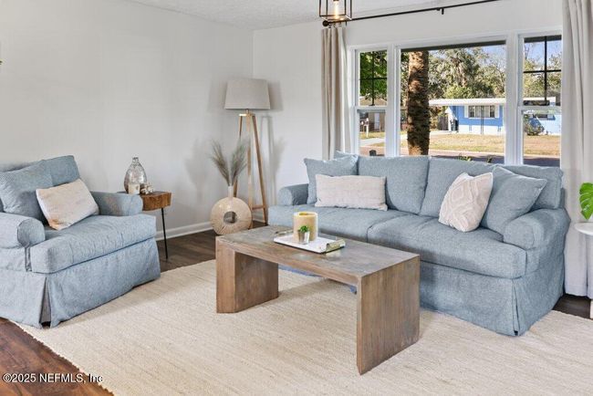 451 Sargo Rd, House other with 3 bedrooms, 2 bathrooms and null parking in ATLANTIC BEACH FL | Image 6