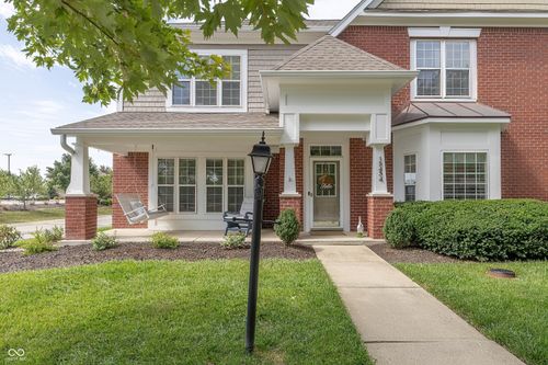 15434 Clearbrook St, Westfield, IN, 46074-8050 | Card Image