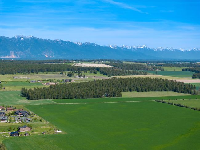 1145 Spring Prairie Ranch Road | Image 12