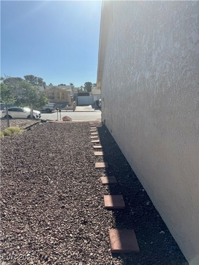 View of yard | Image 21