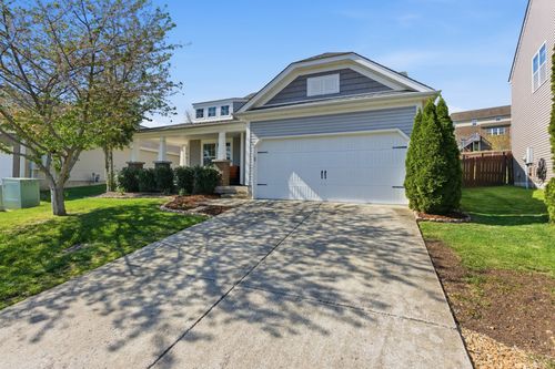 736 Gloucester Ln, Nashville, TN, 37221-6629 | Card Image