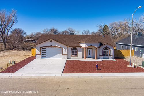 112 San De Cristo Ct, Bloomfield, NM, 87413-6519 | Card Image