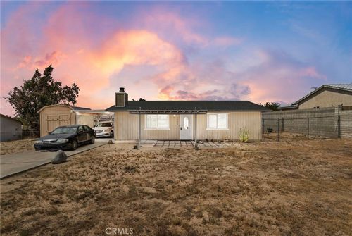 16670 Sholic Street, Victorville, CA, 92395 | Card Image