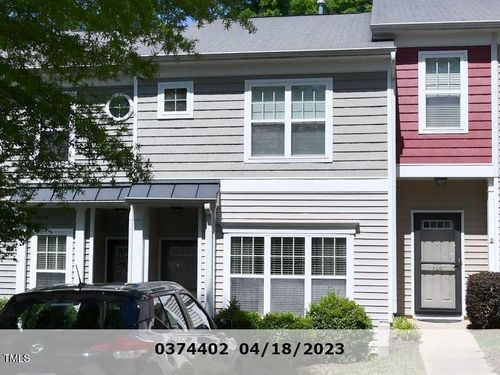 617 Elm Ave, Wake Forest, NC, 27587-2875 | Card Image